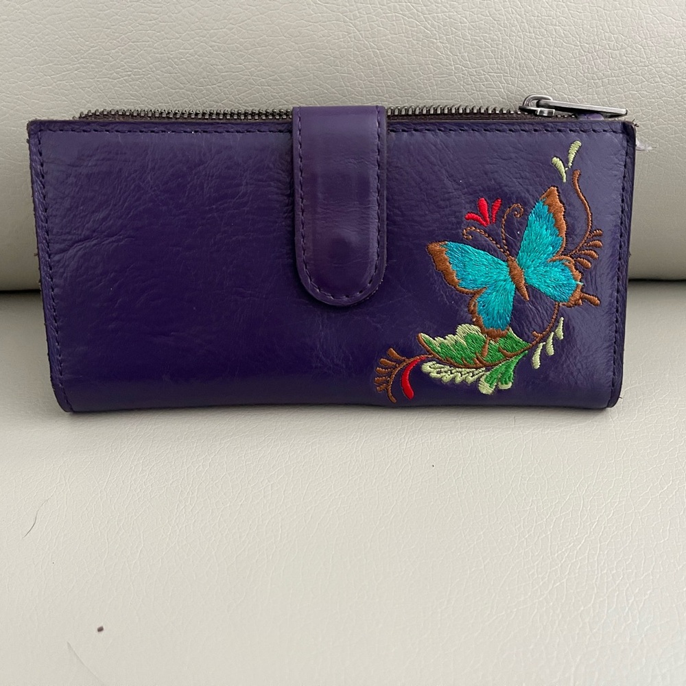 Patricia Nash Amethist embridery butterfly Nazari wallet